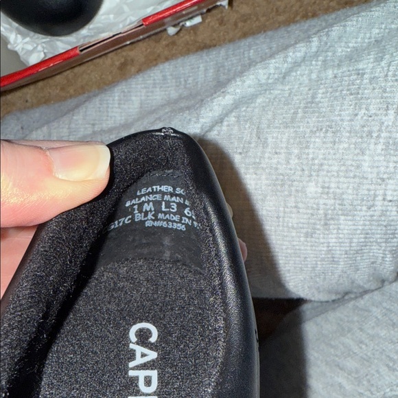 Capezio Little Girls Black Tap Shoes Size 1M - Picture 5 of 10